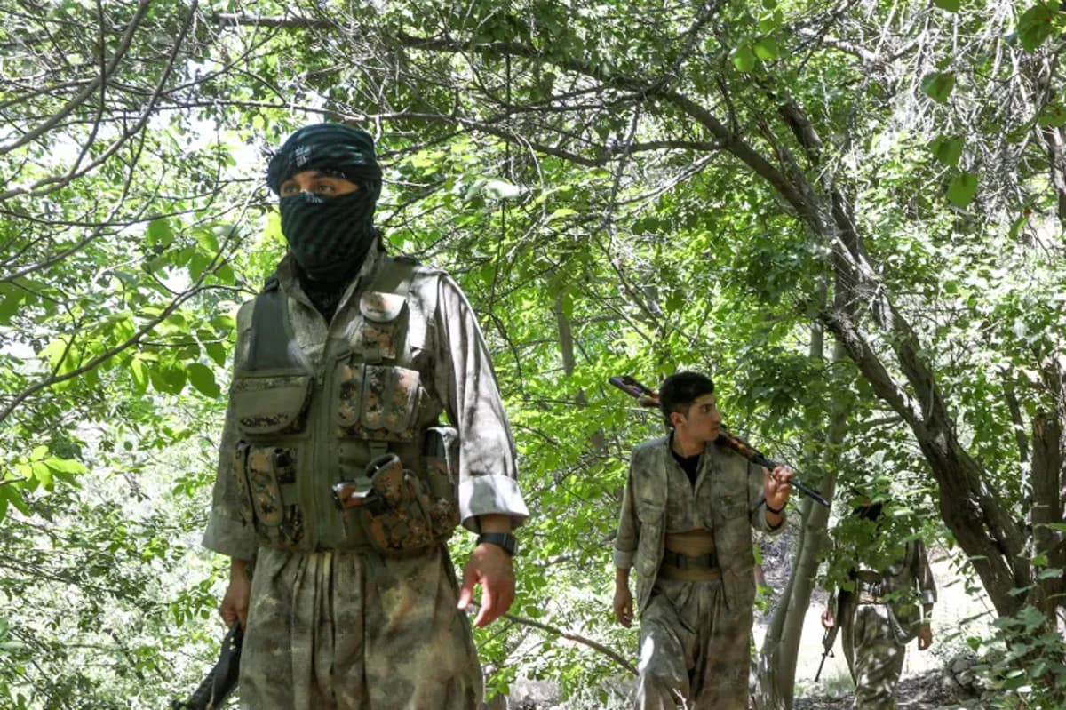 Erdoğan Faces US‑backed Kurdish Arms Amid PKK Talks