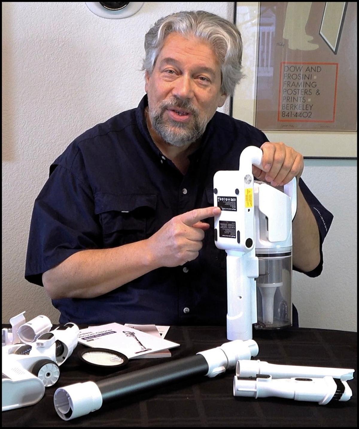 Klarpul KL-001 Packs 50,000 Pa Suction in Light Design