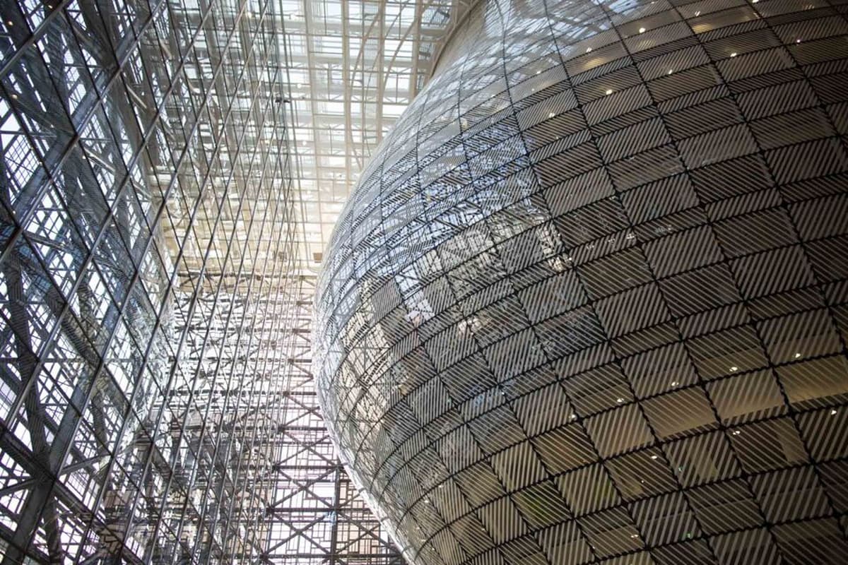 EU Mulls Gas Price Cap to Cut Power Bills