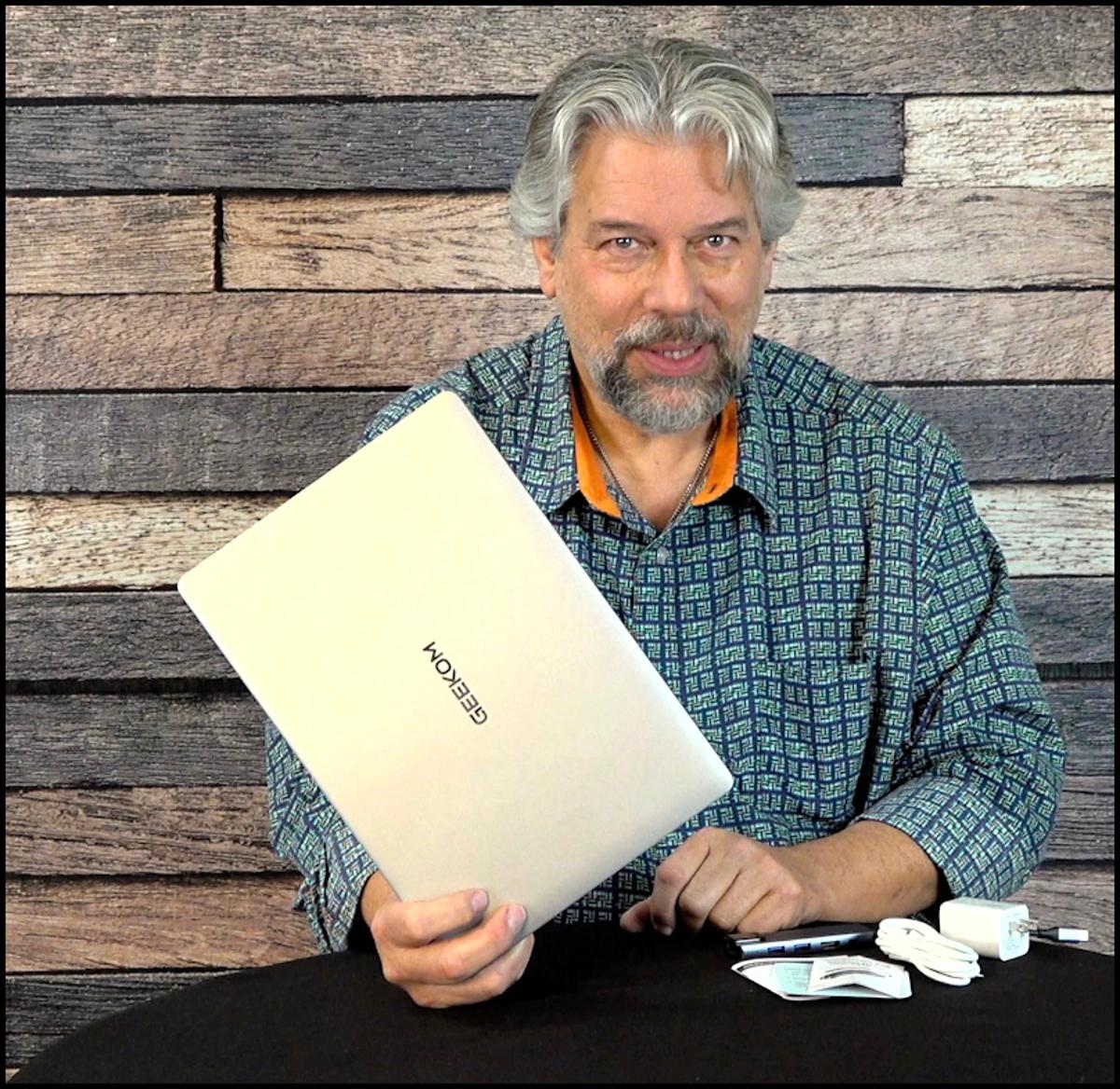 Thin, Light GeekBook X14 Pro Impresses with 32GB RAM