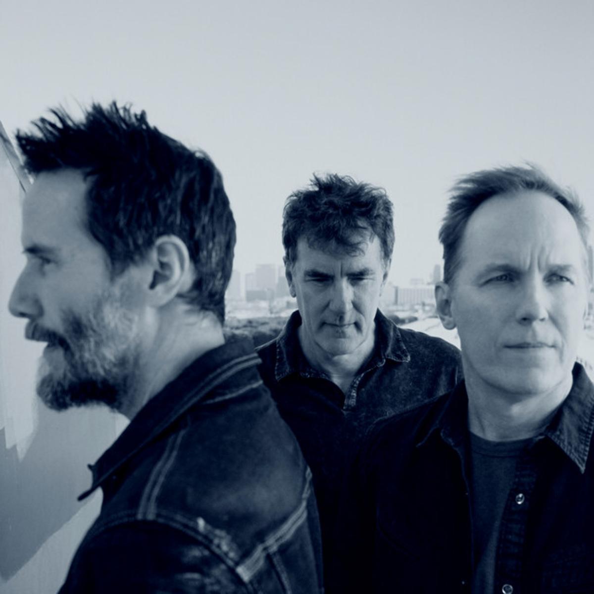 Dogstar's Keanu Reeves Returns to Billboard After 25 Years