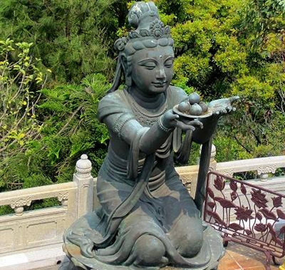 Curiosity in the Present Brings Peaceful Mindfulness