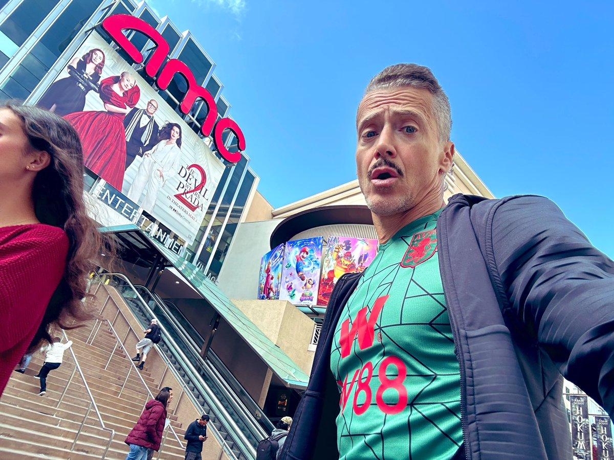 Live Reaction: Soderbergh’s New Film May Finally Impress