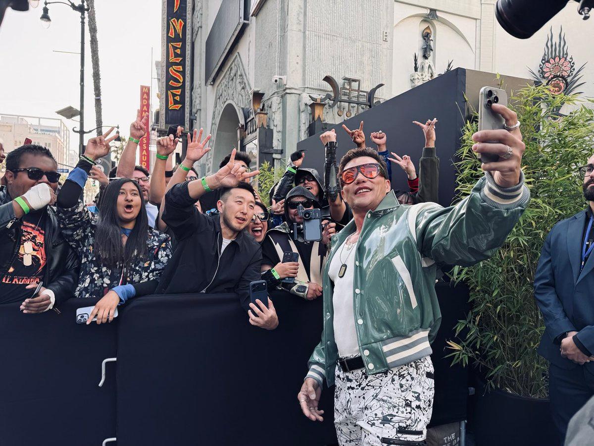 Kang Makes Grand Entrance at Mortal Kombat II Premiere