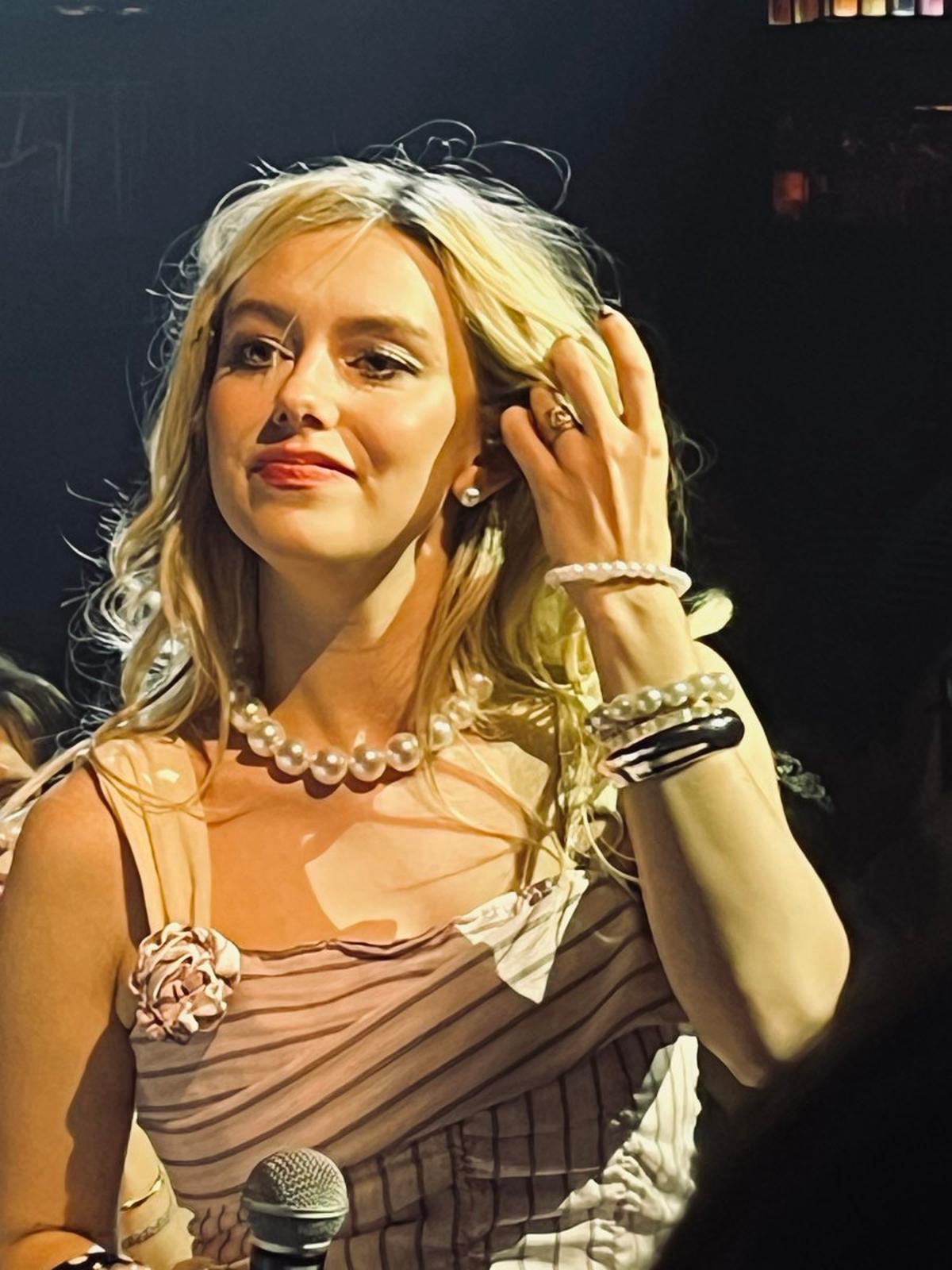 Eileen Alister Delivers Fantastic Gig From Zurich