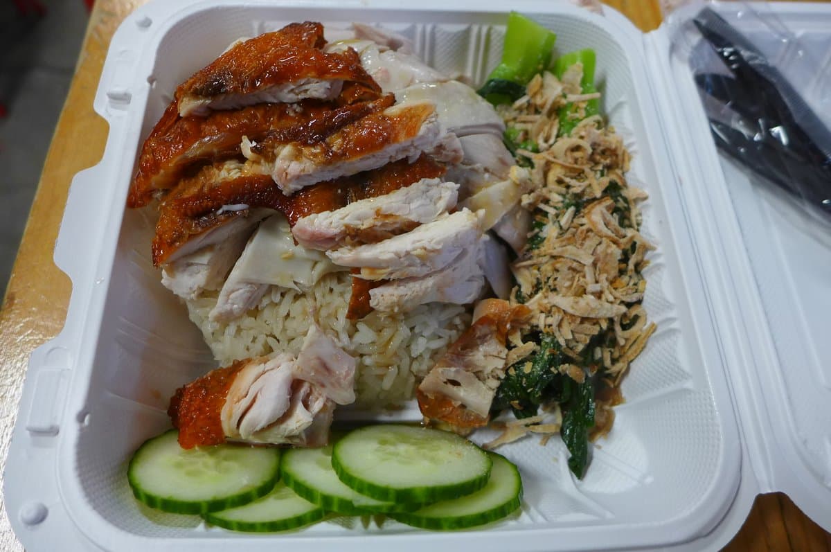 Hainan Jones Opens Counter at DeKalb Market