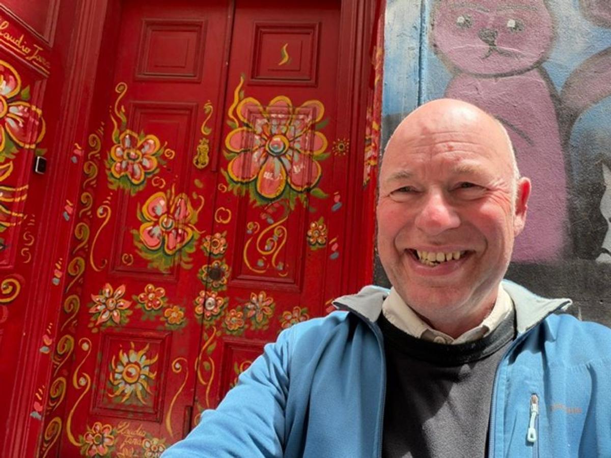 AI Brand Crisis: Choose a Stance or Lose