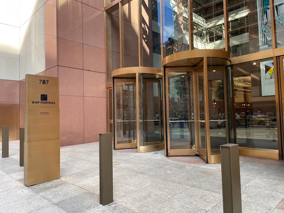 Trump Battles Shift Prestige Rankings of Top Law Firms