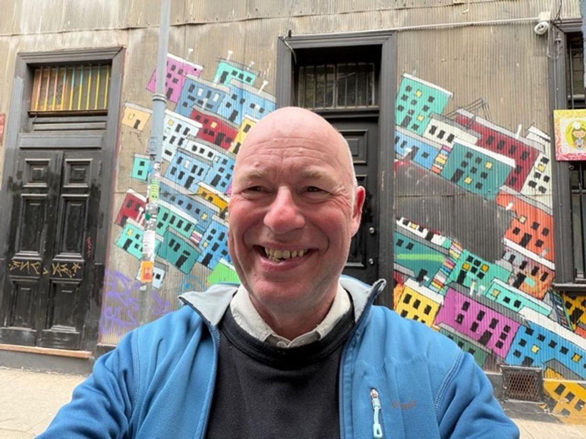 Data Shows Social Selling Replaces SEO and GEO