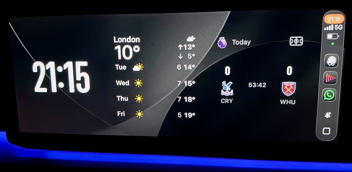 Apple Sports Adds CarPlay Widget for Live Scores