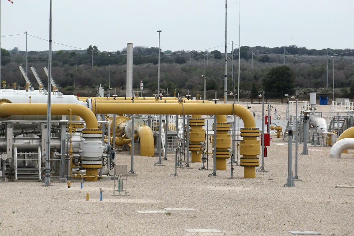 Italy's Soaring Power Costs Expose Stubborn Gas Dependence