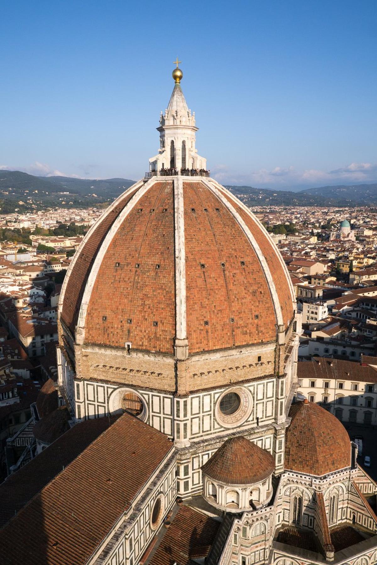 AI Mirrors Brunelleschi: Innovate On‑the‑Fly, Defy Limits