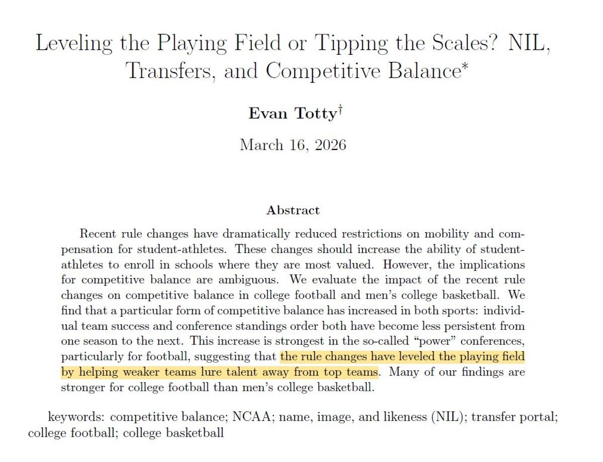 Liberalizing NIL and Transfers Boosts College Competition