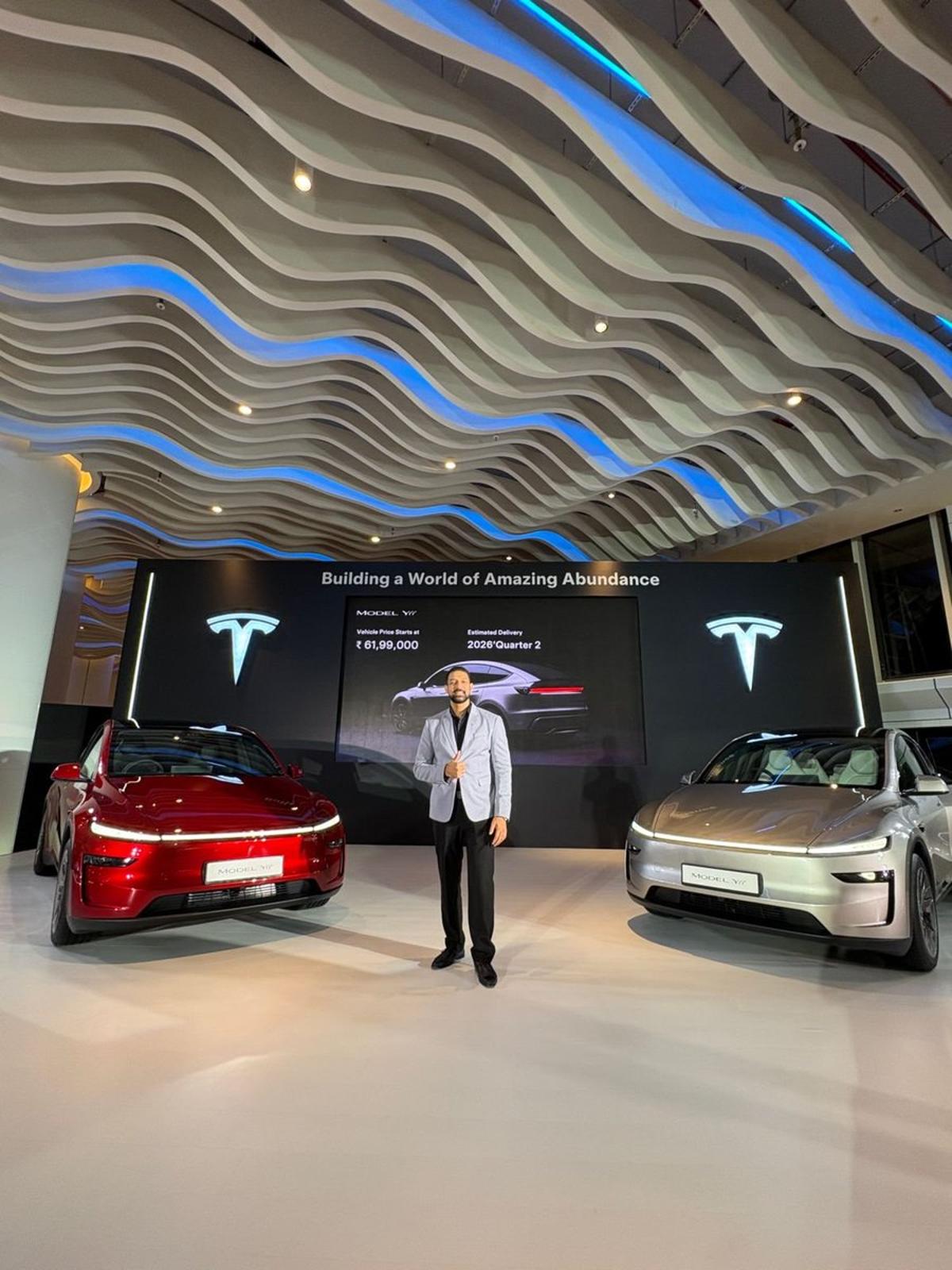 Tesla Implements Amazing Abundance Messaging in Mumbai