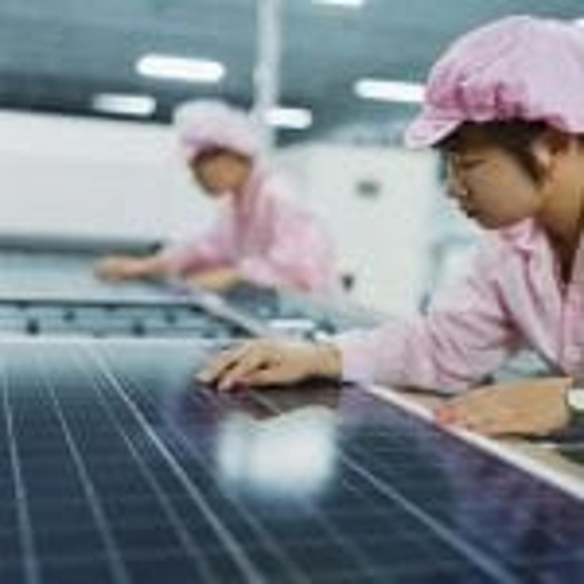 China's PV Exports Soar, Speeding Fossil Fuel Phase‑out