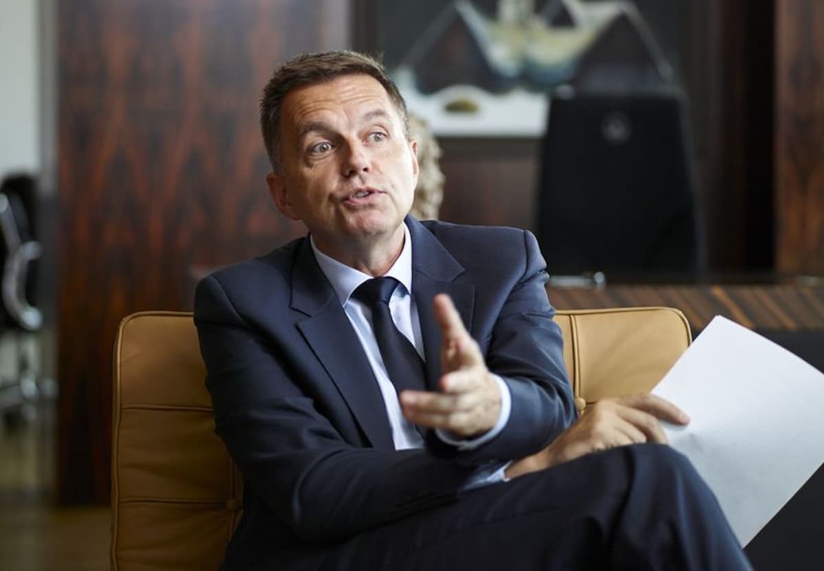 Kazimir Suggests Modest ECB Hike Due to Iran War