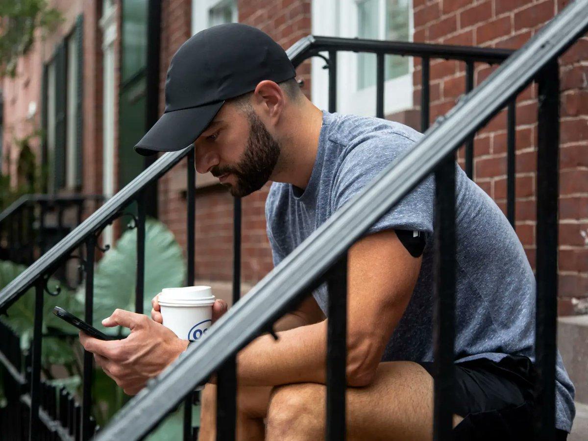 Continuous Glucose Monitors Aid Weight Loss in Non‑Diabetics