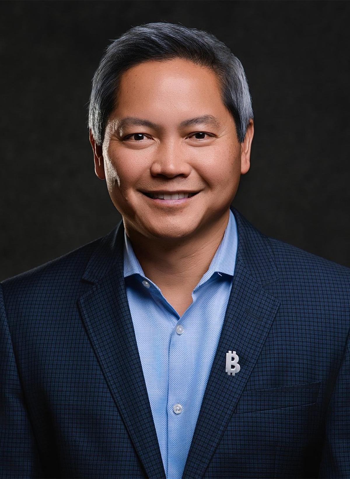CEO Says Bitcoin Sales Fund Dividends, Prioritizing Math over Ideology