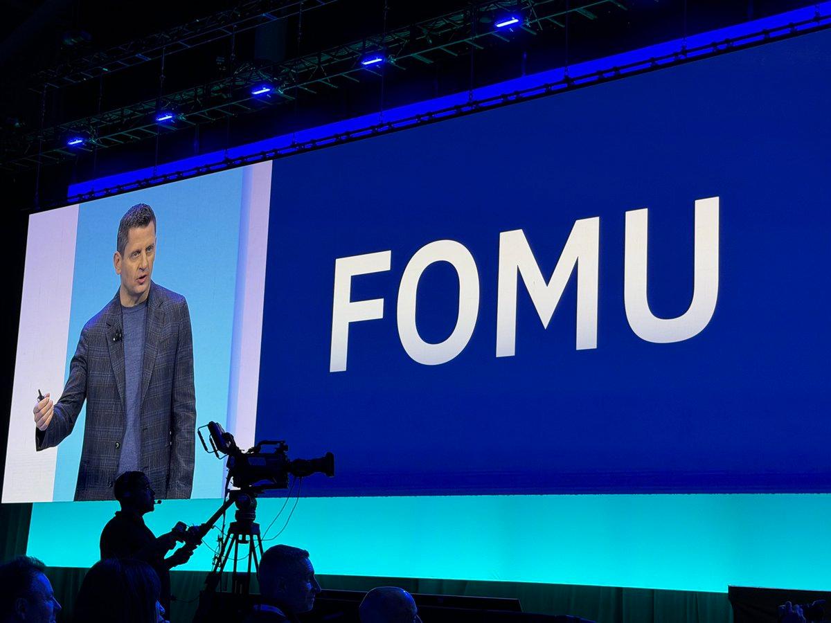 FOMU Stalls Tech Leaders From Embracing AI