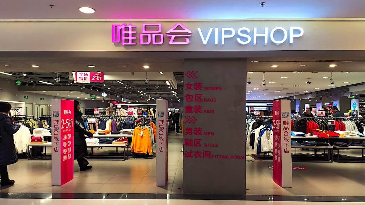 Vipshop's Cheap Valuation Amid Buybacks and REIT Plans