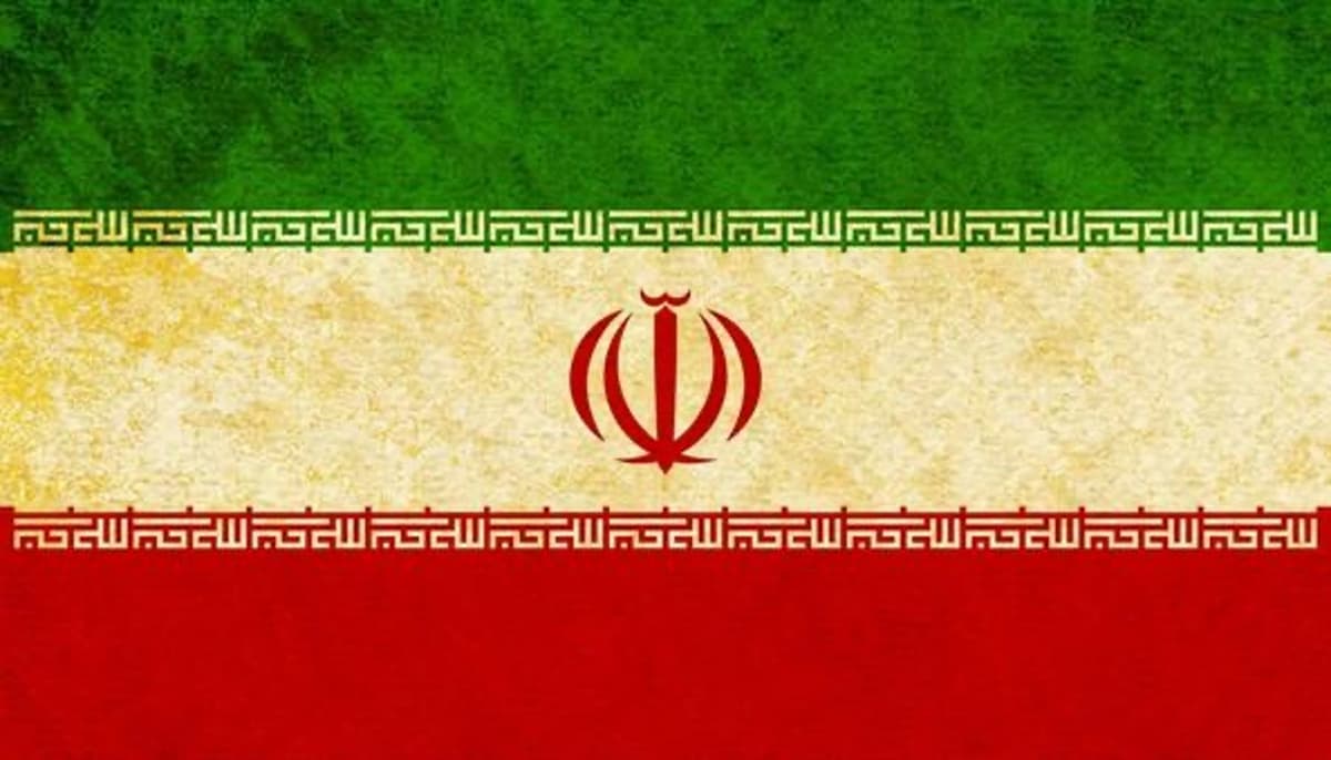 Iran Sends Formal Response to US Deal Through Pakistan