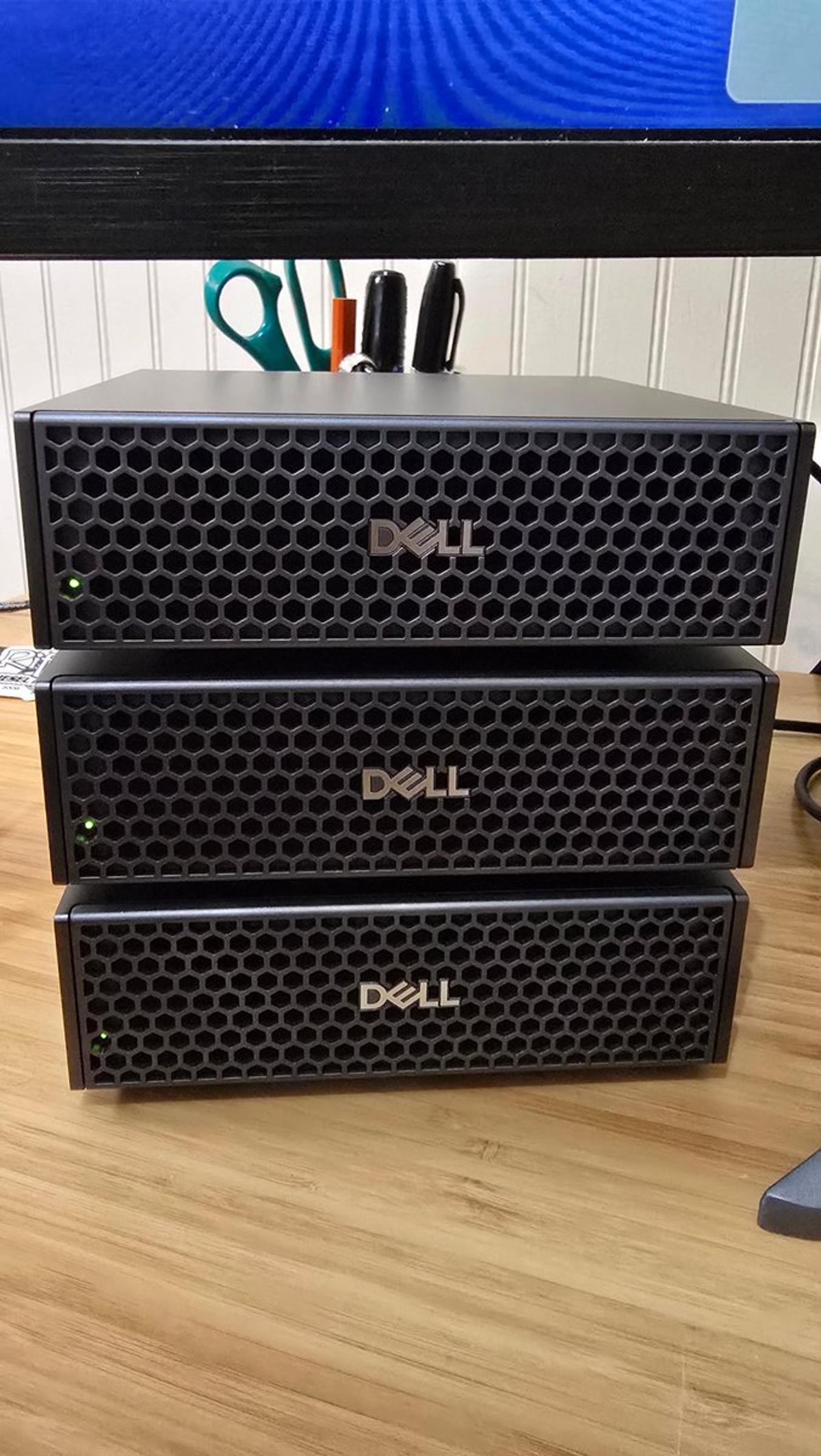 Low‑Power GB10 GPUs Deliver 50 T/S Quietly