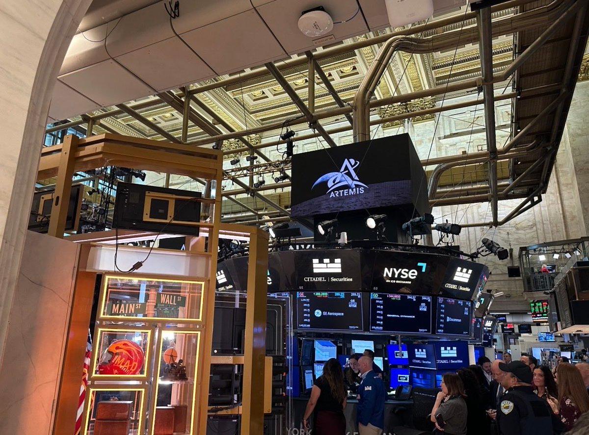 Artemis Astronauts Join NYSE Floor, Symbolizing U.S. Innovation