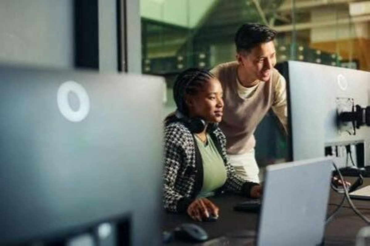 Earn Employee Trust Amid AI Transformation