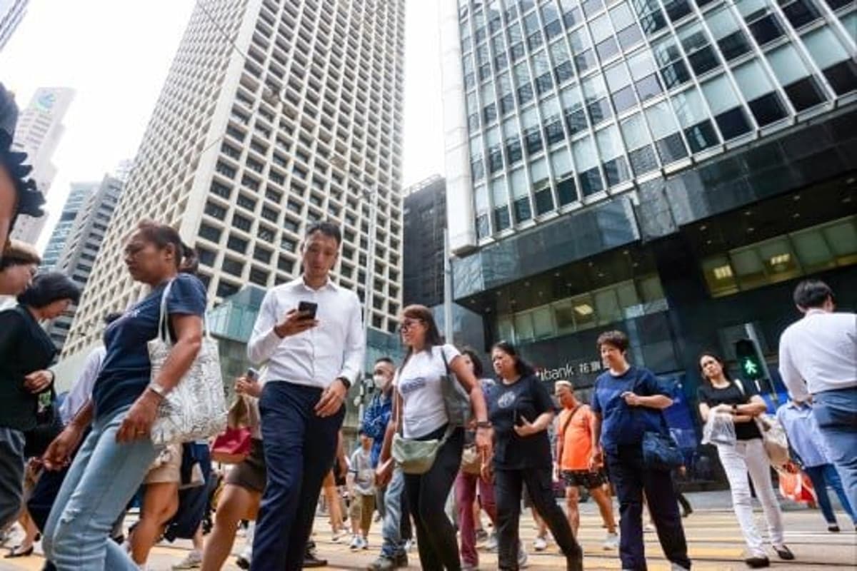 Singapore WealthTech Targets Hong Kong’s Wealthy, Idle Savings