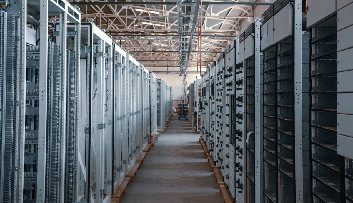 AI's Real Impact: Scaling Core Networks, Not Consumer Speed
