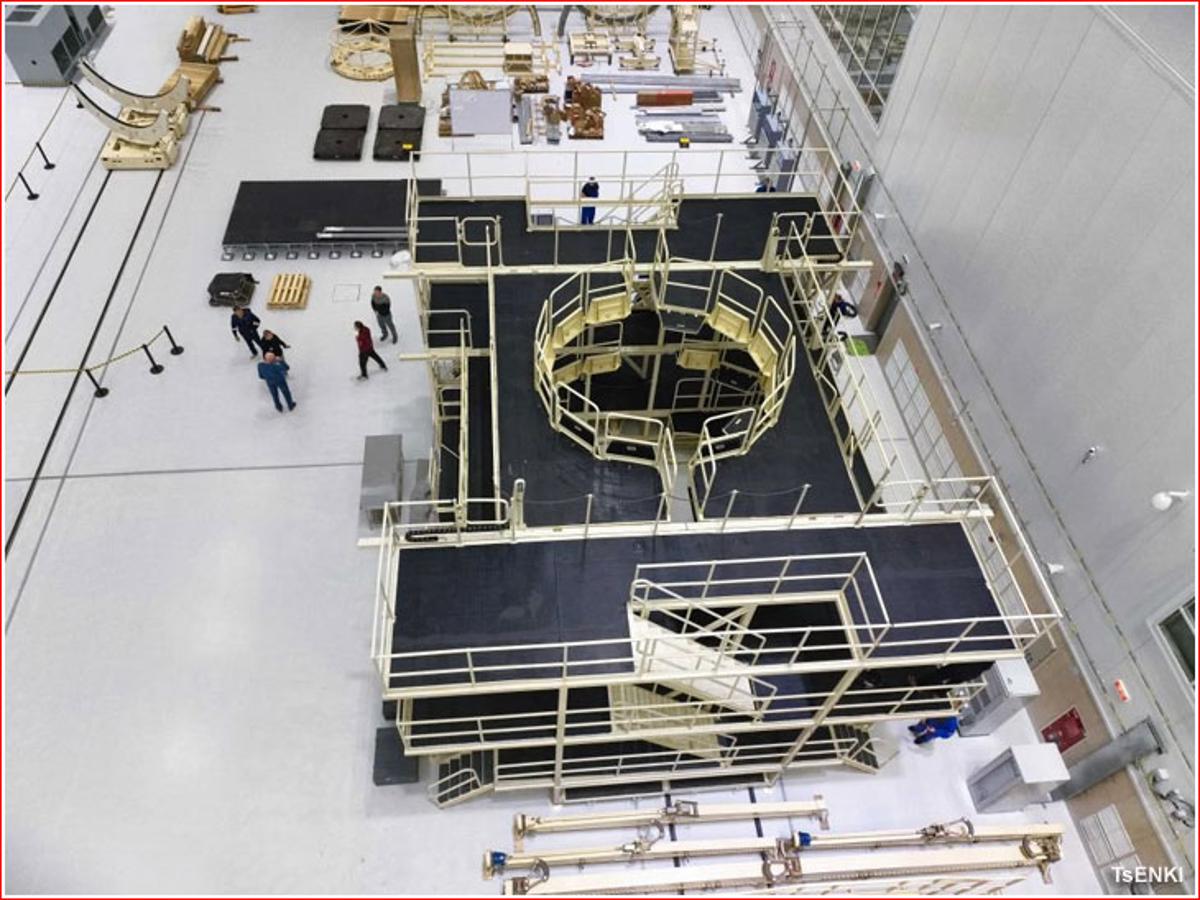 Roscosmos Completes Crew Capsule Processing Stand at Vostochny