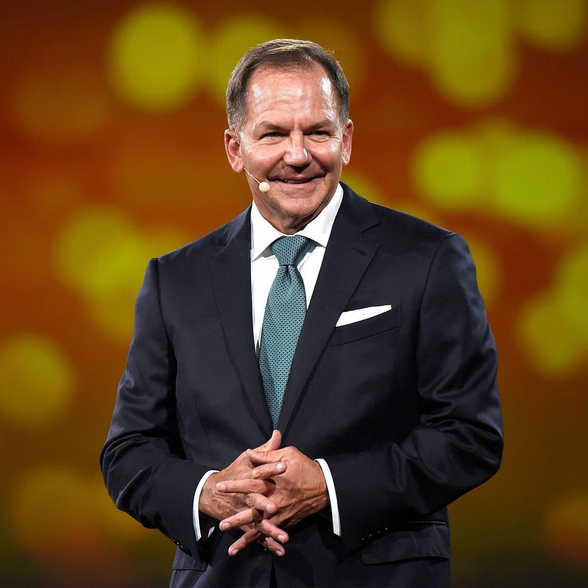 Tudor Jones Bets AI Stocks Will Rally Another Two Years