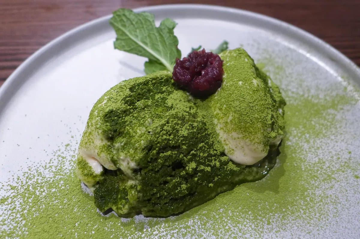 East Village Gets Japanese‑inspired Pizza, Skip the Tiramisu