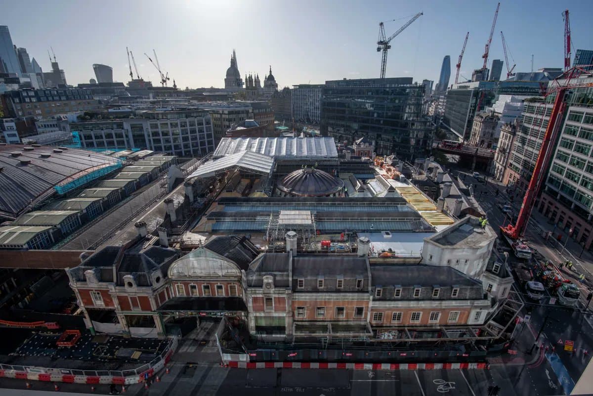 V&A Launches Teen Hubs to Revive London Museums