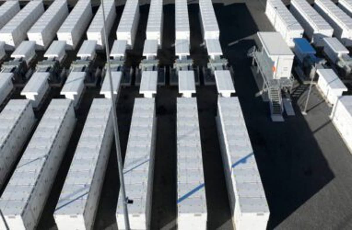 Battery Firm Secures Lifetime Service Deal Amid Growing Demand