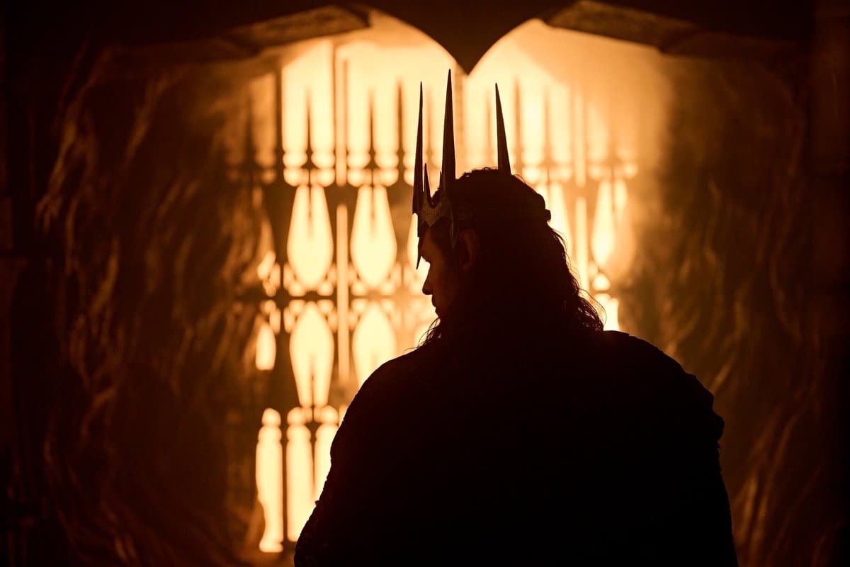 Amazon Delays LOTR Season 3 to November, Plays Safe