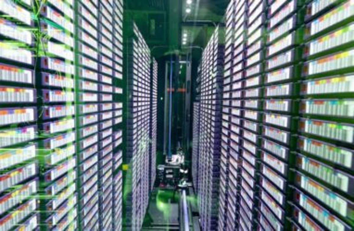 Australia's Data Centres Face Energy Boom-or-Bust Decision