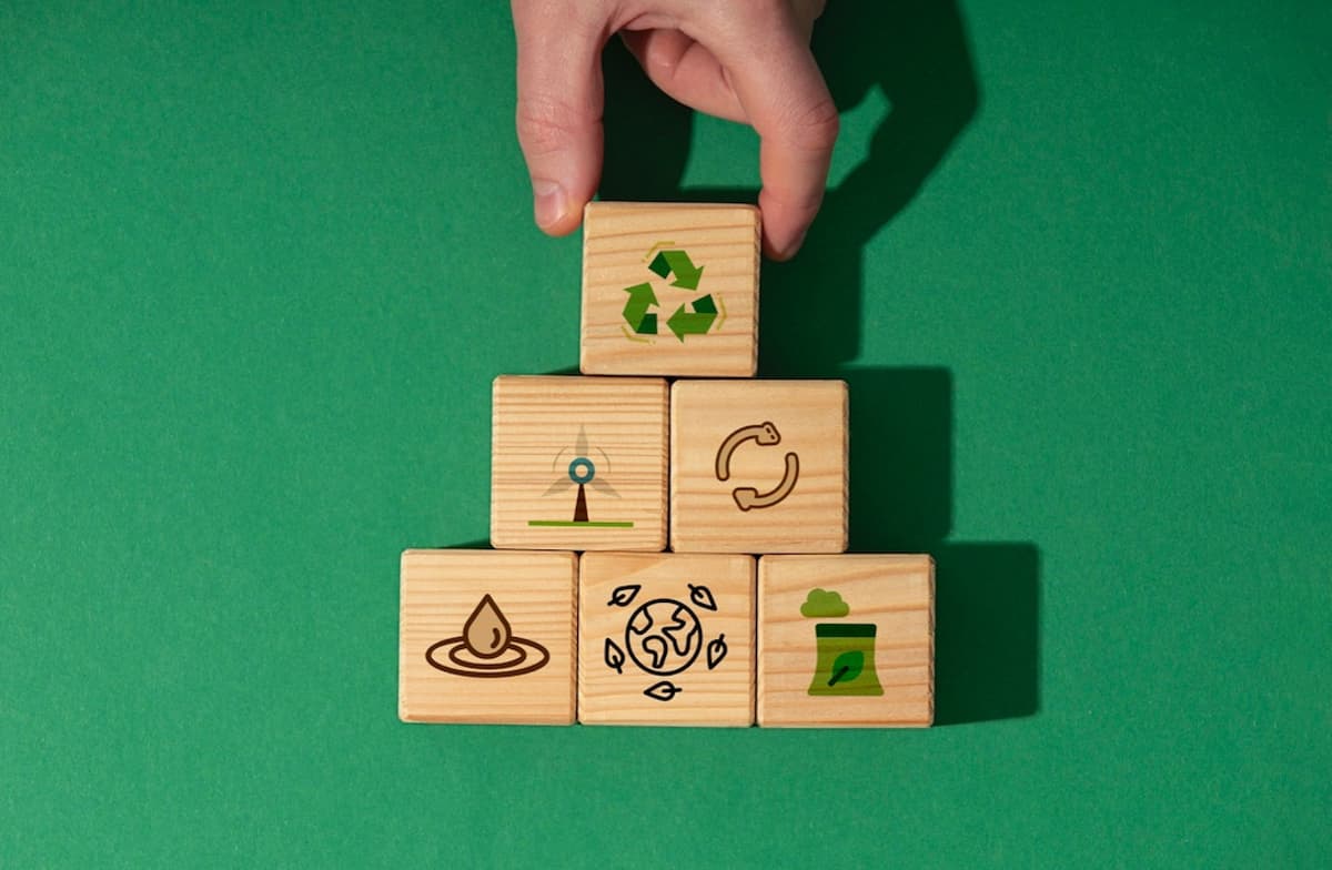 Tech Enables Sustainable Supply Chains for Adaptive Leaders