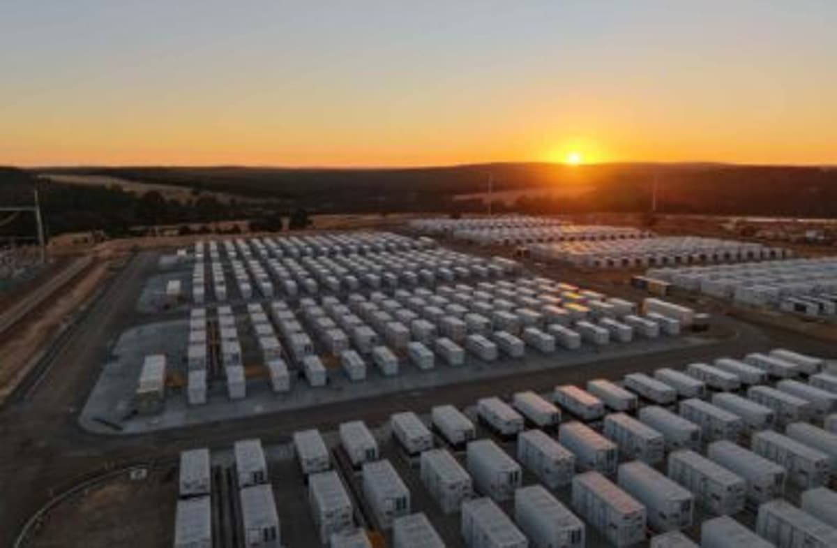 Big Batteries Supply 37% of Peak Demand in Australia’s Grid