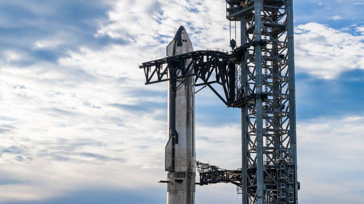 Google, SpaceX Eye Orbital AI Data Centers for Cooling