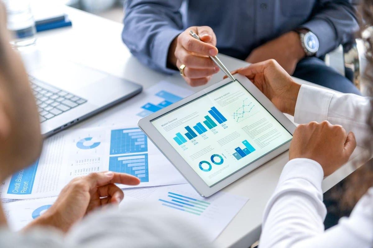 2026 Marks AI Efficiency’s Leap Into Boardrooms