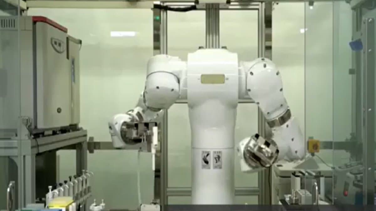 Japan Launches World’s First Fully Automated Medicine Lab