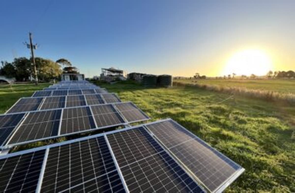 Solar Powers Record‑breaking, Accelerating Electricity Generation Shift