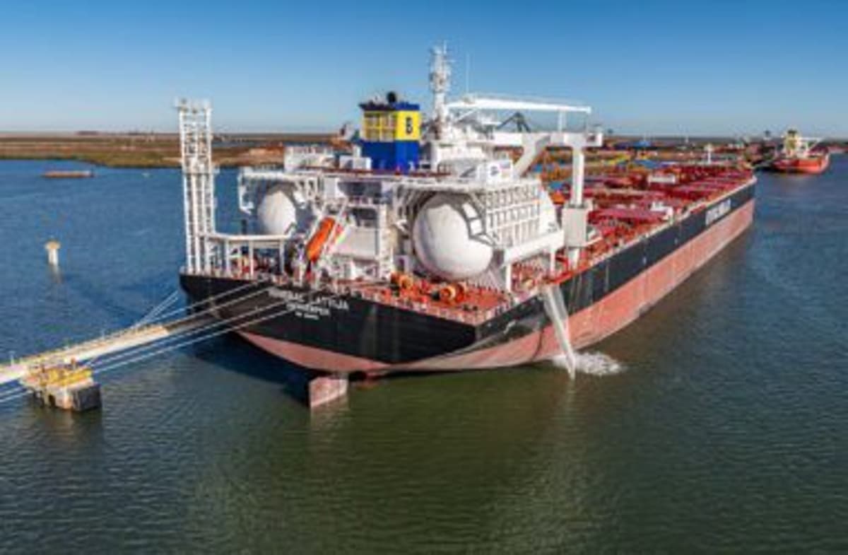 Fortescue Partners to Fast‑track Zero‑emission Shipping Using Green Ammonia