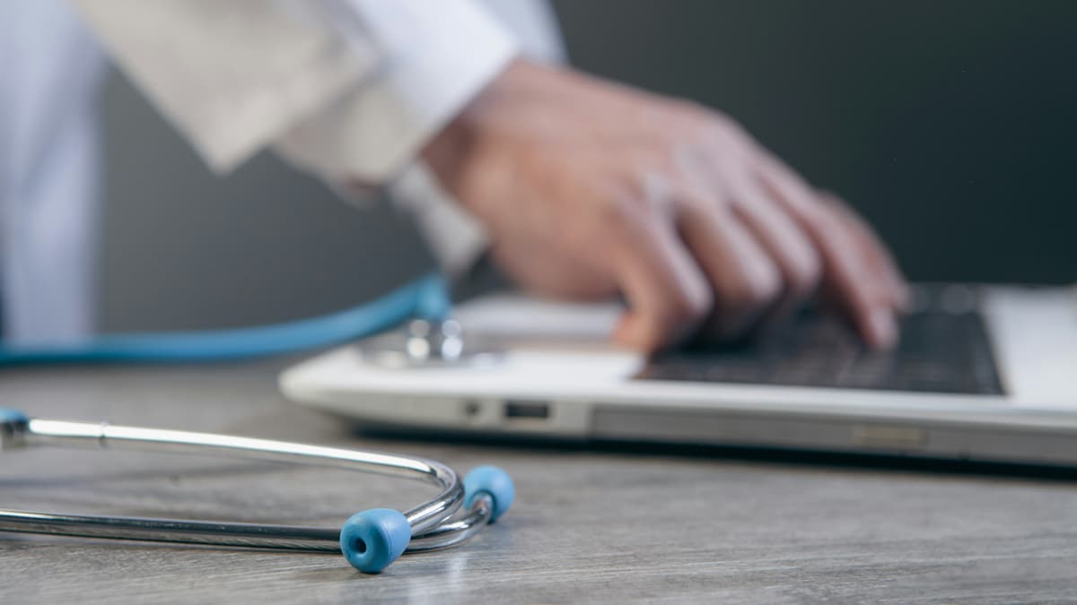 Most Doctors in UK Think AI Training Is Inadequate