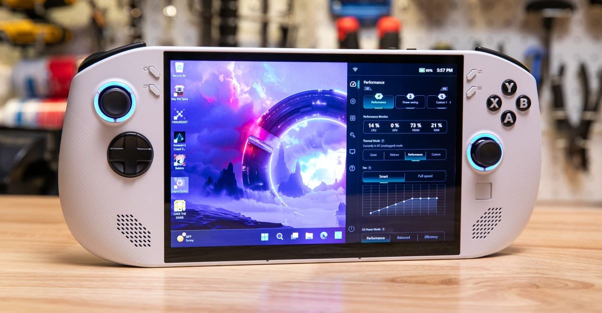 At $549, Lenovo’s Legion Go S Gaming Handheld Is Suddenly a Good Deal