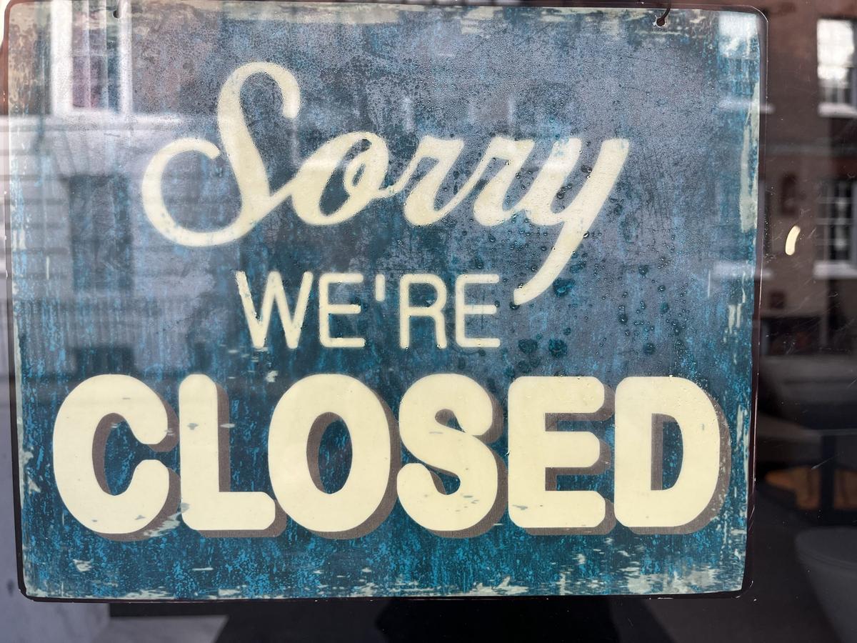 Major Conveyancing Firm Enters Administration After Sale Collapse