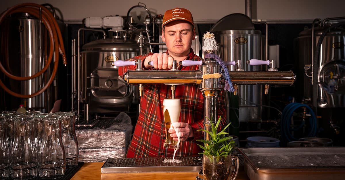 The Japanese Sharp Pour Is Taking Over U.S. Taprooms