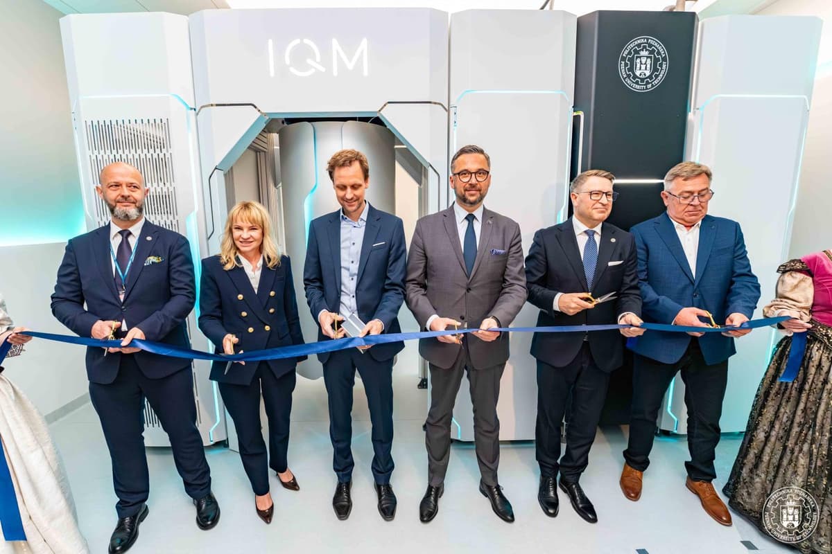 Poznan University of Technology Deploys On-Premises IQM Quantum Computer to Core Academic Campus