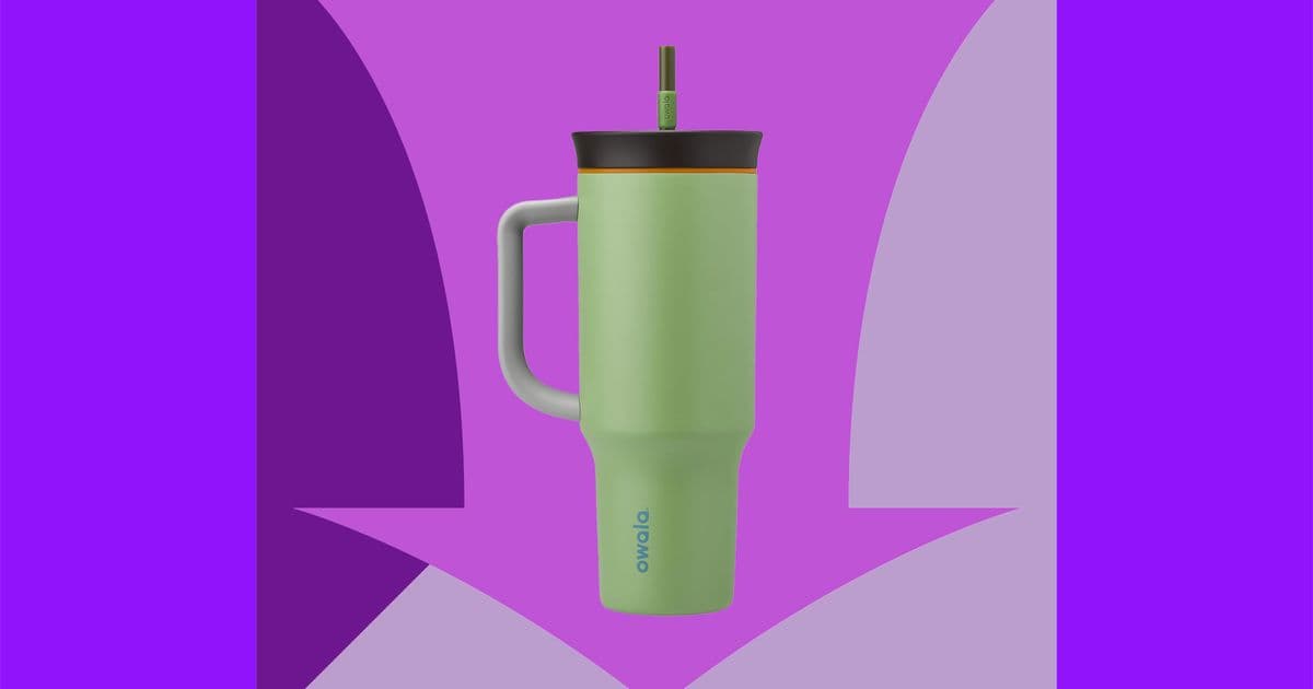 A Matcha-Green Owala Tumbler Is $28 Today at Amazon’s Spring Sale
